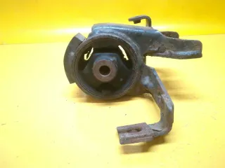  Подушка крепления двигателя Mazda 323 S Арт 168355, вид 1