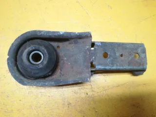 867199383A Подушка крепления двигателя Volkswagen Golf 3 Арт 168914, вид 2