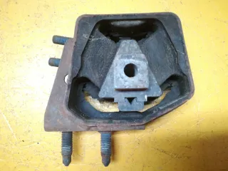 92AB6038DA Подушка крепления двигателя Ford Escort 6 Арт 169094, вид 1