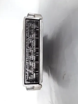 KJ2718881B, 2797001322 Блок управления двигателем Mazda Millenia Арт 176179, вид 3