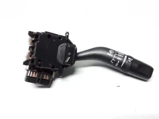 17D254, 17B122 Переключатель подрулевой (стрекоза) Mazda 6 1 Арт 184490, вид 1