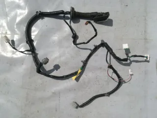 241245Y702 Проводка двери Nissan Maxima А33 Арт 189121
