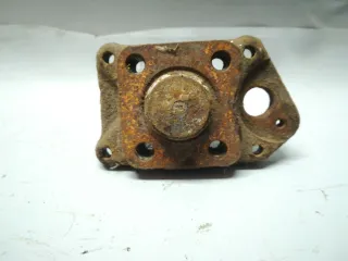  Цапфа задняя левая (ось ступицы) Renault Scenic 1 Арт 191141, вид 2