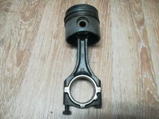  Поршень Opel Astra F Арт 195750