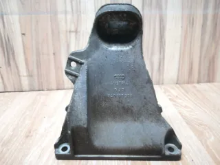 8A0199308 Кронштейн двигателя Audi 80 B4 Арт 195813