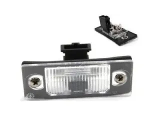 1J5 943 021 D Подсветка номера Volkswagen Golf 5 Арт car0212366_1, вид 1