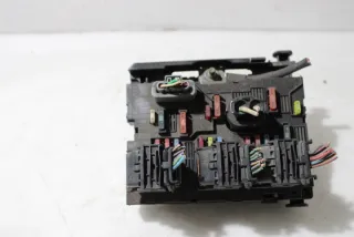  Короб предохранителей Citroen C4 2 Арт AL14960353836