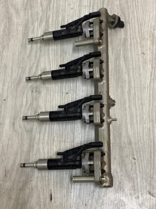 8694198,0261500541 Топливная рампа  BMW Z4 G29 Арт AL15499555667_2, вид 1