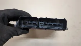 03C906056F Блок управления двигателем Volkswagen Touran 1 Арт 20367607, вид 3
