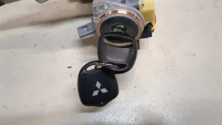 MR587993 Замок зажигания Mitsubishi Lancer 10 Арт 9438439, вид 3