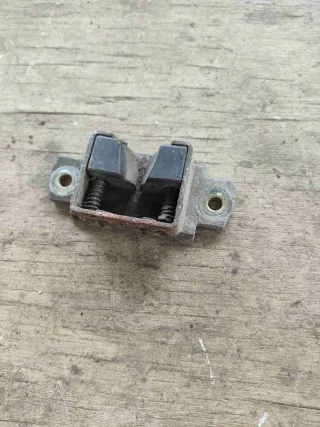 7M0827679g Направляющая крышки багажника   Volkswagen Sharan 1 Арт SH18950, вид 2
