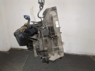 32010JD00A КПП механическая (МКПП) 5-ступенчатая Nissan Qashqai 1  Арт 20274358, вид 5