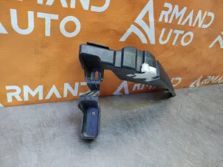 T4K9887, J9D317B932A, 9 Кронштейн бампера верхний Jaguar I-Pace Арт AR306922, вид 2