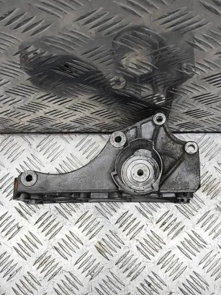 030145169H Кронштейн генератора Volkswagen Bora Арт 52029, вид 4