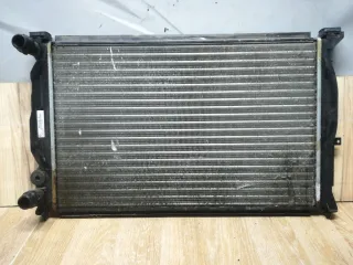 8D0121251AC Радиатор (основной) Volkswagen Passat B5 Арт 1_3825, вид 1