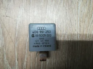 4D0951253,899309000,372 Реле бензонасоса Audi A6 C5 (S6,RS6) Арт 1_6139, вид 2