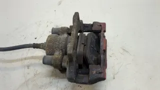Суппорт тормозной задний правый BMW 1 E81/E82/E87/E88 2011г. 34216768694,6768694,34216768696,6768696 - Фото 3