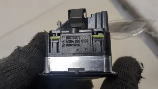 A20490581029107 Кнопка стеклоподъемника заднего левого Mercedes ML/GLE W166 Арт 20370838, вид 2