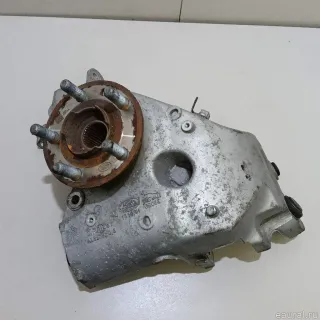 LR090542 Land Rover Кулак поворотный задний правый Land Rover Range Rover Velar Арт E23750383, вид 1