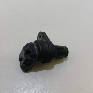 LR074065 Land Rover Датчик распредвала Land Rover Range Rover Velar Арт E23755873