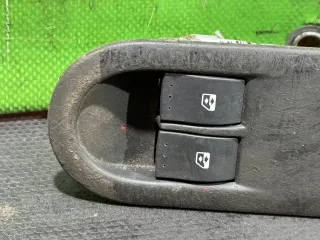  Блок управления стеклоподъемниками Renault Megane 2 Арт 94930743, вид 2