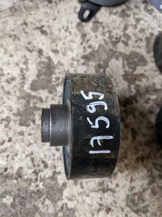 038109244M Ролик обводной Volkswagen Golf 3 1.9л TDi Арт 2000000017595, вид 1