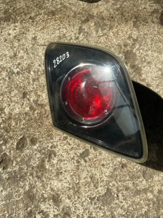  Фонарь крышки багажника левый Mazda 3 BK Арт 2000000028203, вид 1