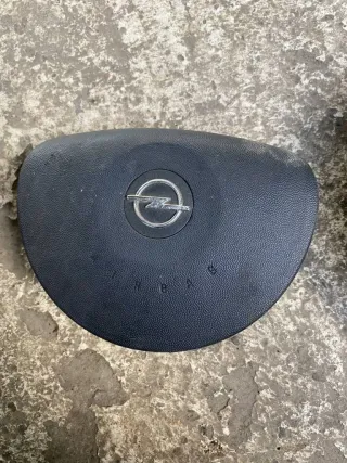  Подушка безопасности водителя Opel Corsa C Арт 2000000029685, вид 1