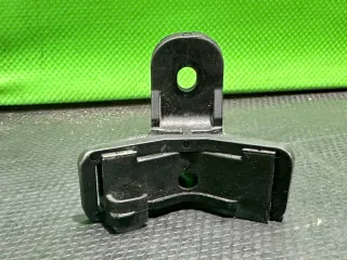  Держатель тормозного шланга Tesla model 3 Арт 2000000033941, вид 1