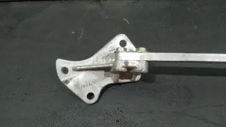 4D0805645E Распорка стоек Audi A8 D2 (S8) Арт 2000000040627, вид 2