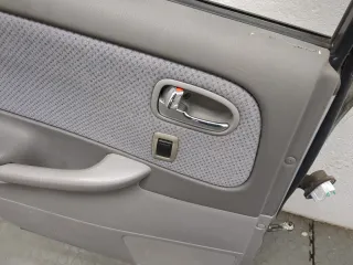 GG3E73020B Дверь задняя левая серебристая Mazda 626 GF Арт 20301138, вид 5