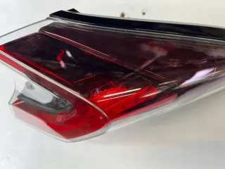 81550-F4031-00 Фонарь задний правый Toyota C-HR Арт AL15093478311, вид 4