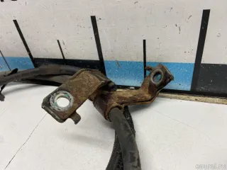 597701M300 Hyundai-Kia Трос стояночного тормоза правый Kia Cerato 2 Арт E31675846, вид 4