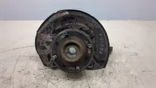MR403496,MR369682,MR128646 Ступица передняя правая Mitsubishi Carisma Арт 20303484, вид 1