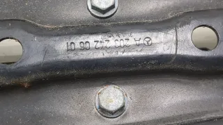 A2032420601 Подушка крепления кпп Mercedes C W203 Арт 8981600, вид 4