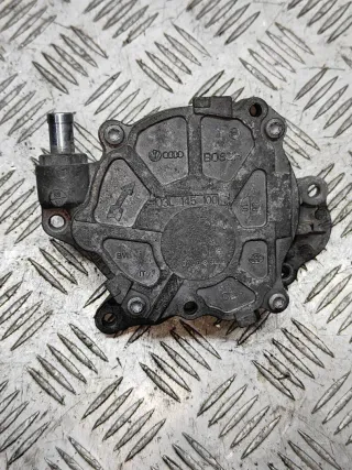03L145100 Насос вакуумный Skoda Octavia A5 Арт 52102, вид 1