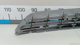 2518850553 Mercedes Benz Решетка в бампер центральная Mercedes R W251 Арт E103106816, вид 8