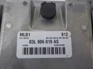 03L906019AS Блок управления двигателем Audi Q5 1 Арт e828523, вид 2