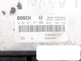 0281011571 8200309318 Блок управления двигателем Renault Laguna 2 Арт e870201, вид 2