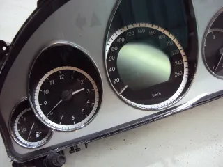 A2129003010 Щиток приборов (приборная панель) Mercedes E C207 Арт e1238025, вид 3