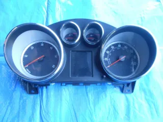 13414070 Щиток приборов (приборная панель) Opel Astra J Арт e1246805, вид 1