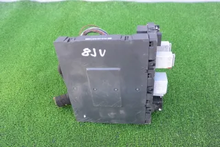  Блок предохранителей Audi TT 2 Арт e1752546, вид 2