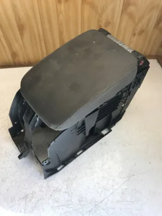 1K5864251C Подлокотник Volkswagen Golf 5 Арт e2552370, вид 3