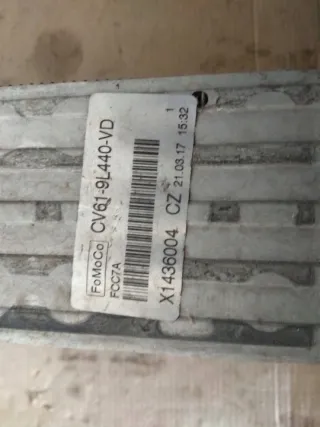 CV61-9L440-VD Интеркулер Ford Focus 3 Арт e3160926, вид 3