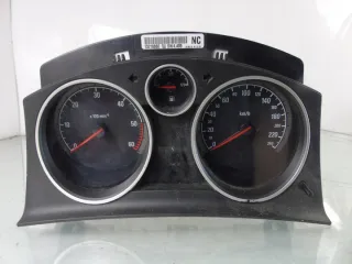 13216660 Щиток приборов (приборная панель) Opel Astra H Арт e3566747, вид 1