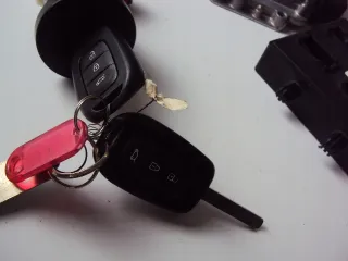 237105821R 231A04166R 284B13375R 248215793R Блок управления двигателем Renault Twingo 3 Арт e3664394, вид 6