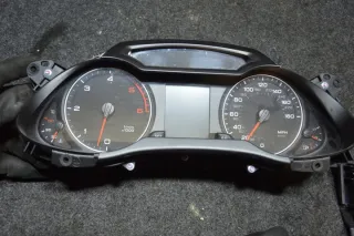 8K0920981D Щиток приборов (приборная панель) Audi A4 B8 Арт e3665908, вид 1