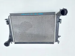 3C0145803E Интеркулер Volkswagen Passat B6 Арт e3731421, вид 5