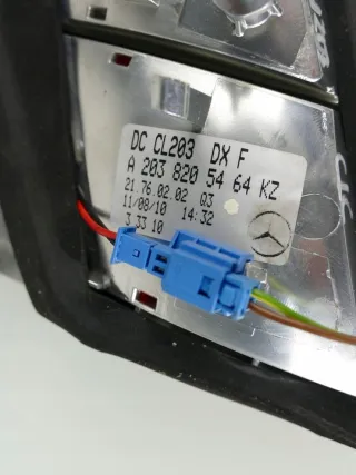 A2038205464 Фонарь задний правый Mercedes C W203 Арт e3945864, вид 6