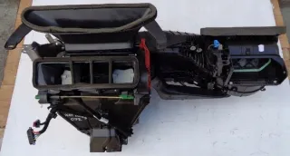 1K1820308 Отопитель в сборе (печка) Seat Leon 2 Арт e4073905, вид 1